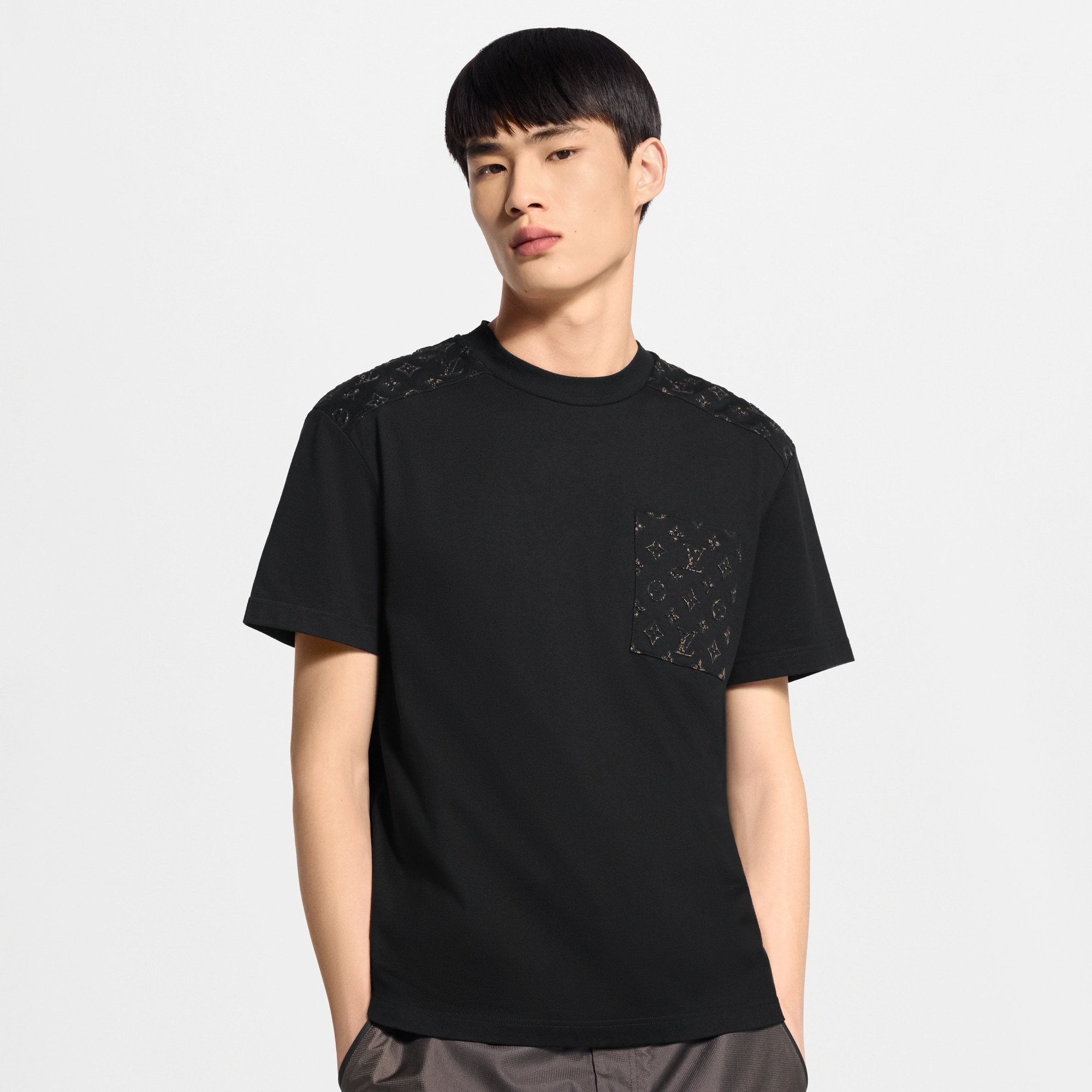 ショートスリーブ リフレクティブ シグネチャー Tシャツ ｜ルイ